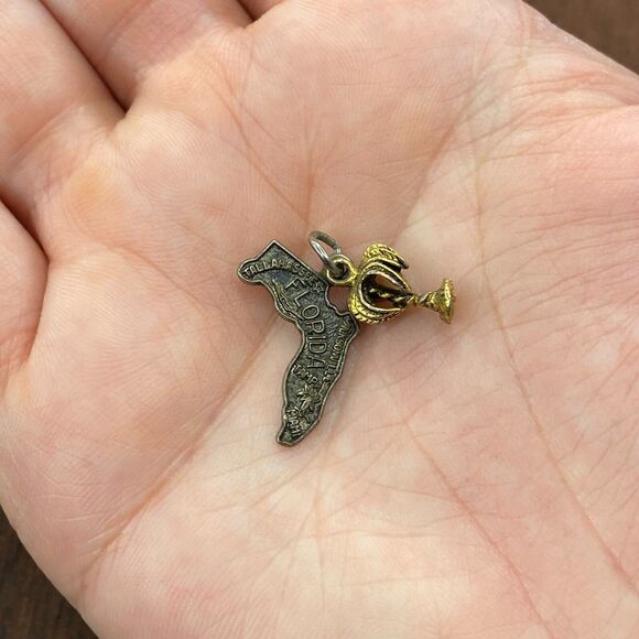 Vintage 925 Sterling Silver Florida State Map w/ Palm Tree Pendant Charm - Picture 1 of 3